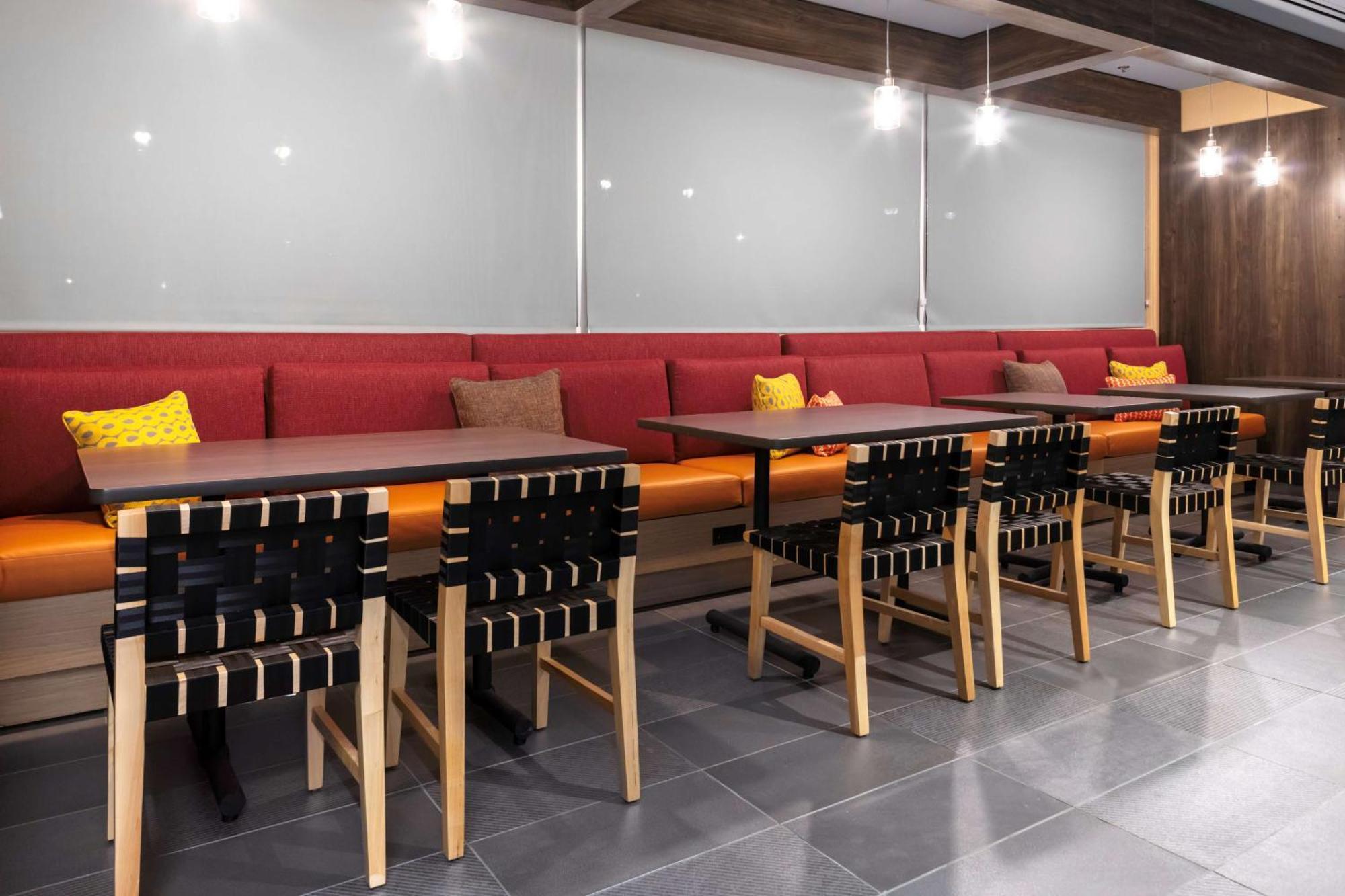 林奇堡希尔顿Tru酒店 外观 照片